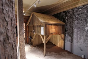 3HfA Schloss Moritzburg Eiche Massivholz Möbel Tischlerei Dresden Rosaliehaus Spielhütte Ladenbau Messebau Sinnesmagnet