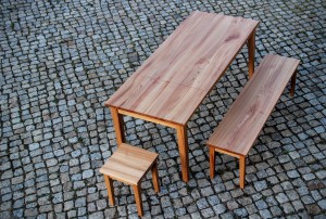 Tisch Dresden Möbel Maßgefertigter Ausziehtisch Massivholztisch Tischlerei Sinnesmagnet Dresden Holzmuster Ulmenholz Möbel vom Tischler Esszimmer Sitzbank