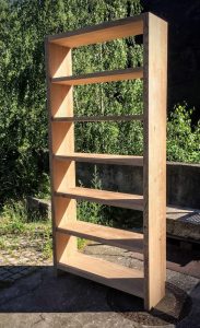 buecher-regal-aus-massivholz-wildeiche-moebel-tischlerei-dresden