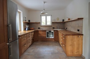 Küche vom Tischler bauen lassen: Einbau-Küche Dresden aus Massivholz