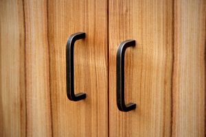 Esche gebürstet Griffe aus Rohstahl Möbel Tischler Dresden