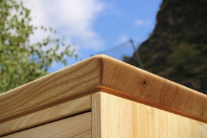 Flurmöbel Hängeschrank Garderobe Gesellenstück Massivholzmöbel Tischlerei Dresden Sideboard Esche