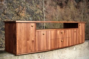 Hifi-Tv-Möbel Media Lowboard für Fernseher Maßanfertigung Massivholz Möbel Schreinerei Dresden Tischlerei