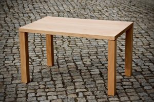 Holz Couchtisch aus Buche Sondermaß Tischlerei Dresden Maßanfertigung Tisch