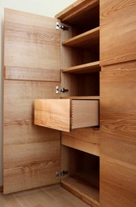 Massivholzmöbel Dresden Tischlerei Holz Möbel Radebeul Kleiderschrank nach Maß