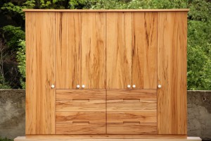 Massivholzmöbel Dresden Kleiderschrank Wäscheschrank Holzmöbel Kernbuche Tischlerei Dresden Möbel vom Schreiner nach Maß