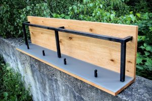 nach Maß gefertigt Garderobe aus Massivholz Rohstahl lackiertes Glas Tischlerei Dresden SM Möbel aus Eiche