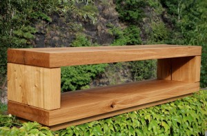 Ofenbank Regal Massivholz Blumenbank Couchtisch Massivholz Möbel Tischlerei Dresden Wildeiche Sitzbank