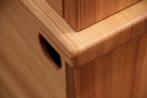 Ulme Holzmuster Rüster Massivholz Möbel Tischlerei Dresden