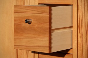 Sideboard Highboard Möbel Tischlerei Dresden Schublade Massivholz