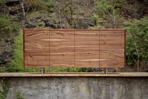 Tischlerei Dresden Sideboard aus Nussbaum Holz Möbel nach Maß gefertigt
