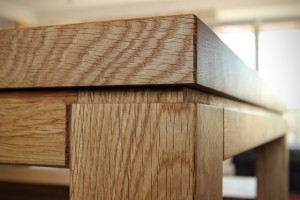 individueller Esstisch maßgefertigt Möbel Tischlerei Dresden