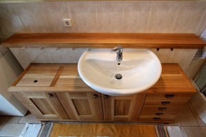 Spa Waschtisch aus Holz Massivholzmöbel Badmöbel Eiche Tischlerei Dresden