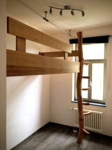 Hochbett mit Kletteraufstieg Esche Robinie Kinderbett Massivholz Möbel Dresden