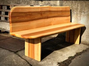 Küchenbank Sitzbank aus Massivholz Waldkante Holz mit Rinde Baumkante