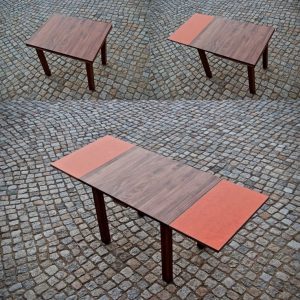 Tisch mit Verlängerung aus Nussbaum Massivholz Möbel Dresden