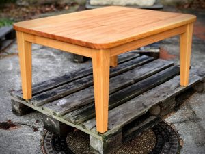 Couchtisch aus europäischer Kirsche massiv Holz Möbel Dresdenn