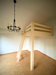 Hochbett für Erwachsene Schlaf-Hochebene im Wohnzimmer Wohnraum nutzen Möbel Dresden