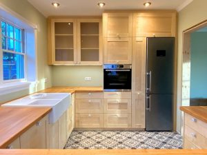 Massivholz-Küche Dresden aus Holz-Möbel Tischlerei