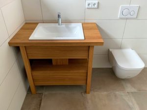 Waschtisch aus Eiche Badmöbel Massivholz Tischlerei Dresden