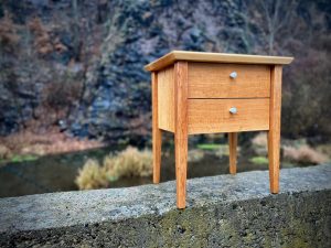 Nachttisch Massivholz Möbel Tischlerei Sinnesmagnet Dresden