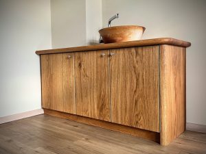 Waschtisch in Sprechzimmer Frauenarzt