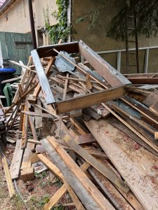 Altholz für Möbelbau und Küche